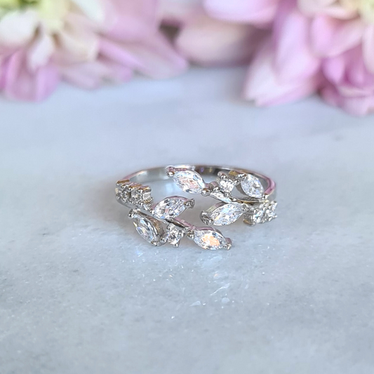 Sterling Silver Adjustable Leaf Ring - Stackable, Stacking, Minimalist, Dainty Ring, Birthday, Anniversary, Bridal Gift, Gift For Her, Mum
