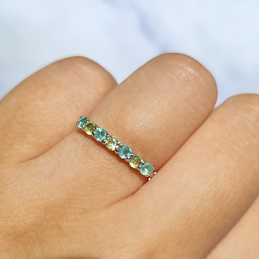 round cut emerald and oval cut peridot eternity stackable wedding ring in sterling sliver