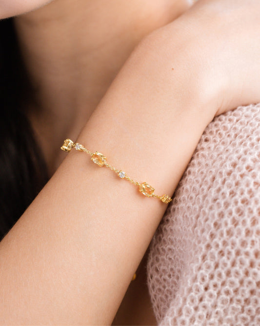 Bracelet avec pierres précieuses arc-en-ciel pastel en or vermeil 18 carats