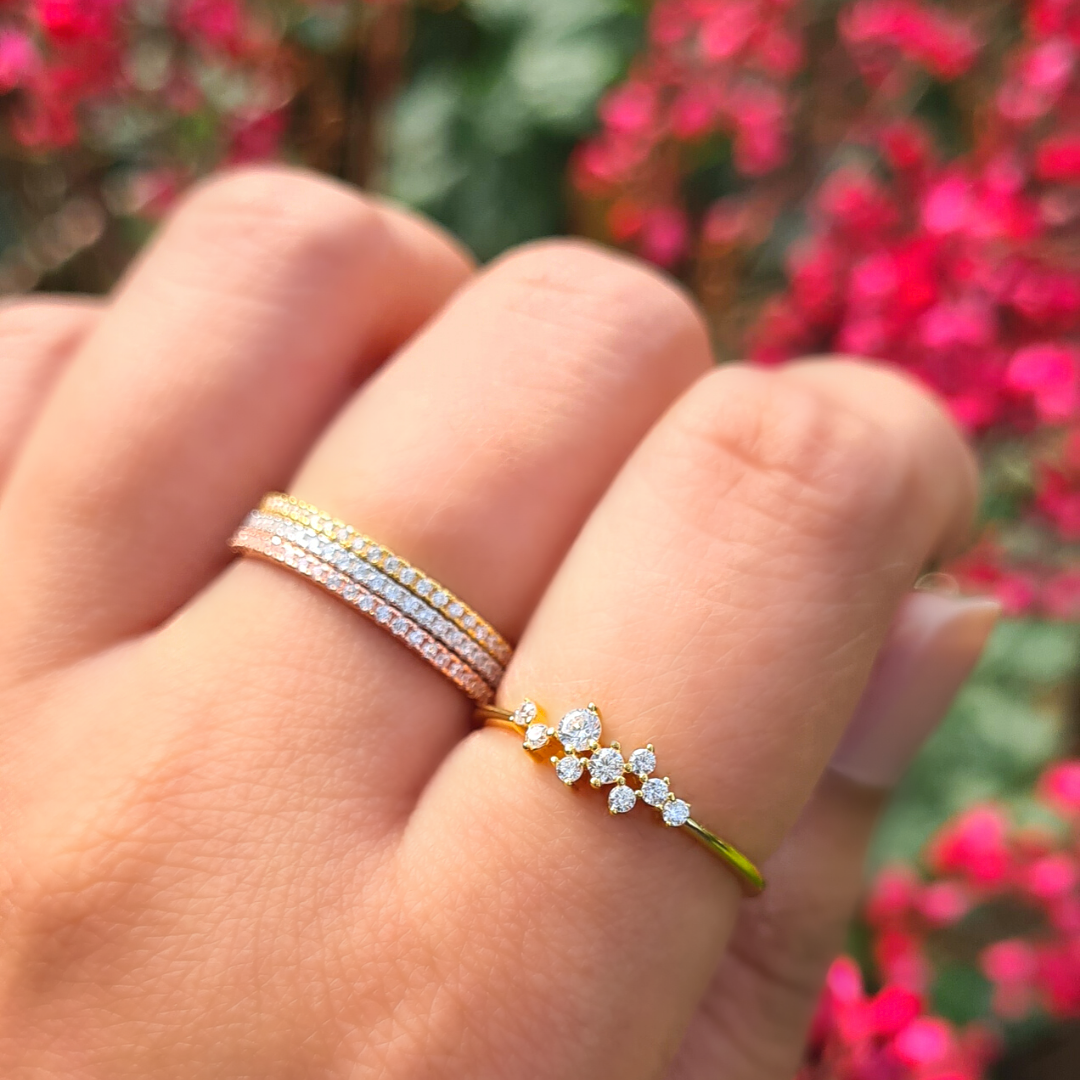 Nova Cluster Ring in Gold